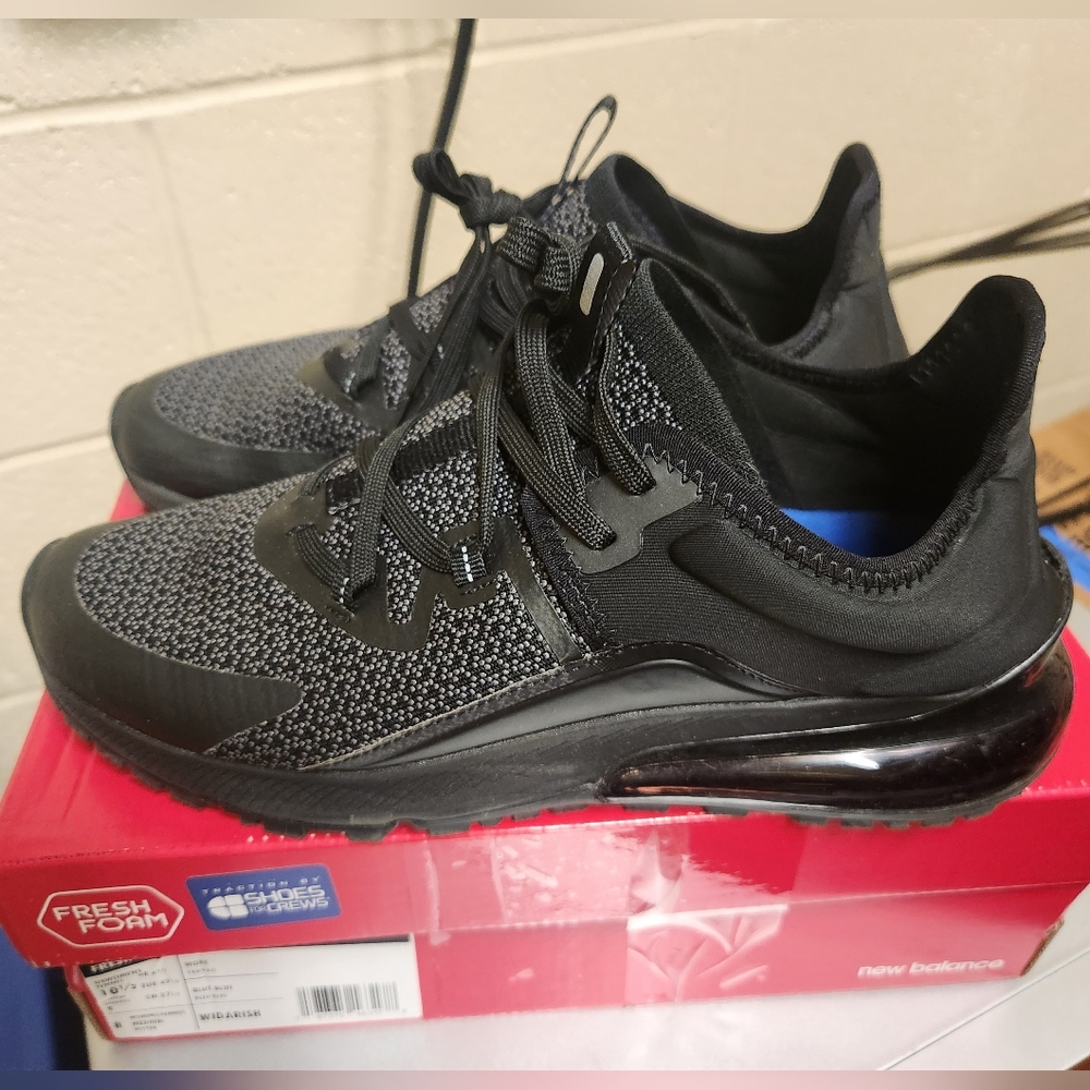 Non Slip Sneakers